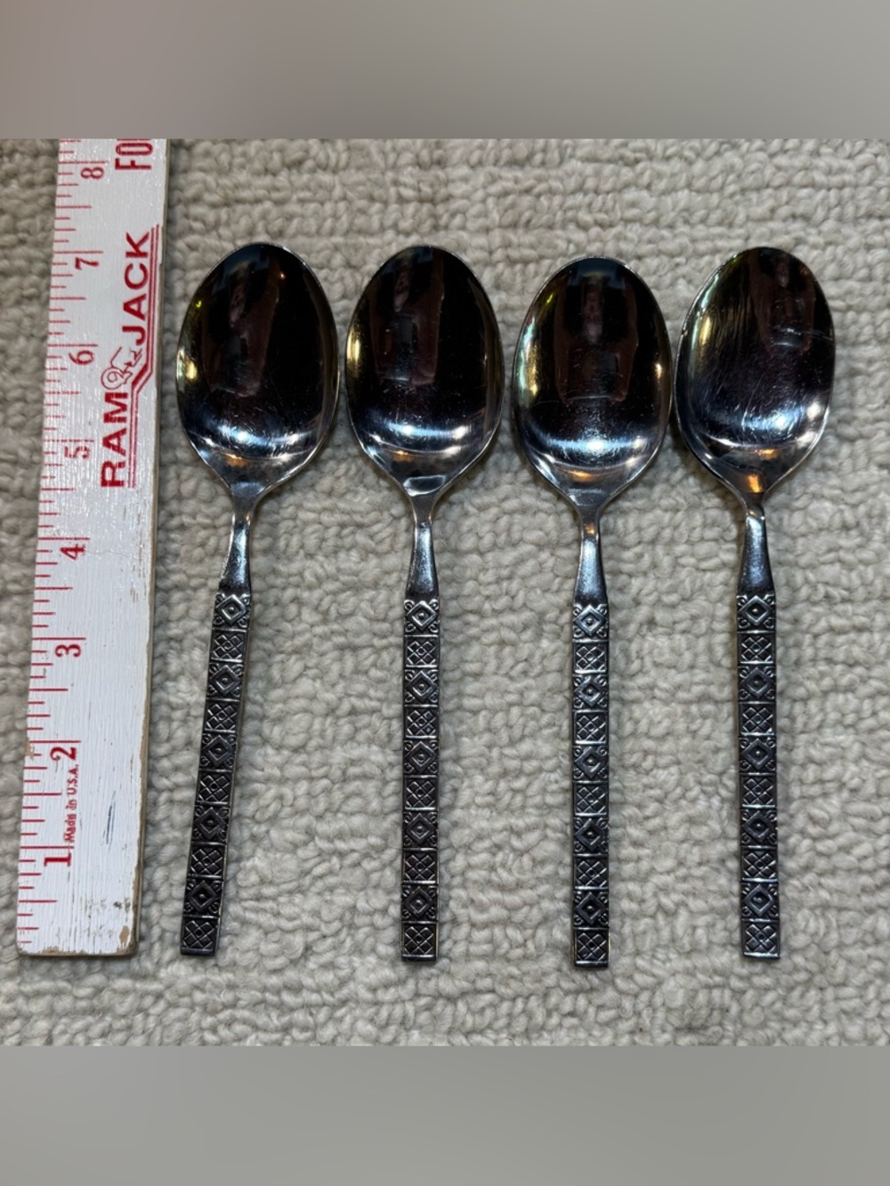 4 Place Spoons: Vegas by Vintage Oneida Northland- See Description